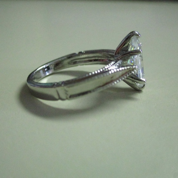 Classic Marquise Solitaire Diamond Ring - Picture 2 of 7